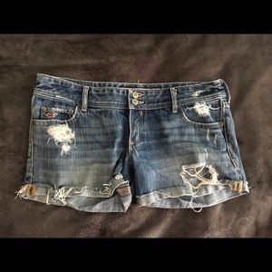 Hollister distressed jean short